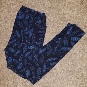 Lularoe TC Feather Leggings